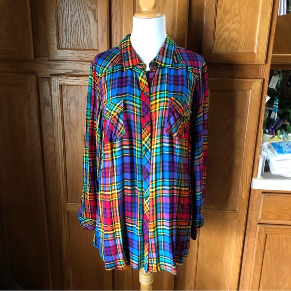 torrid Tops - 🍀Torrid Red Plaid Flannel Button Down Shirt Top Size 3X